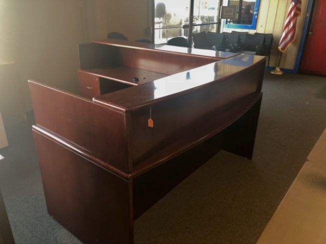 Desks Receptionist Desk Desks A Affordable Office Furniture